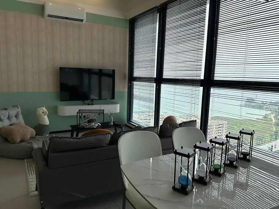 Apartment Pico Vr, 3Br 3 Queen Bed, 2 Car Park, Urbansuites By Xw Home Jelutong Malaysia