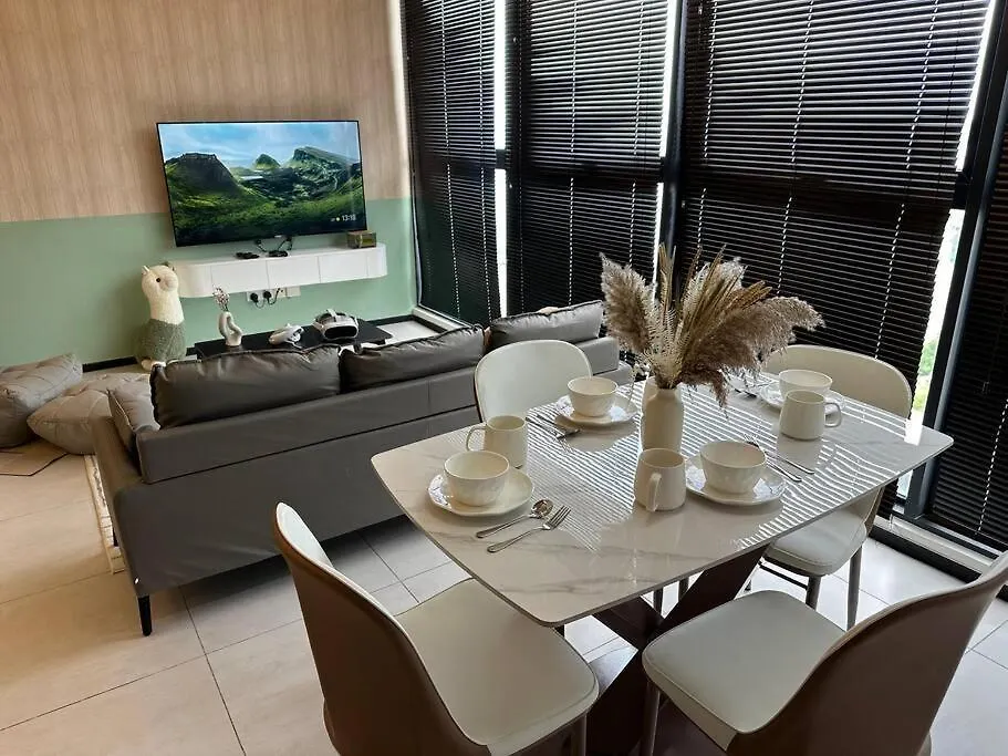 Pico Vr, 3Br 3 Queen Bed, 2 Car Park, Urbansuites By Xw Home Jelutong